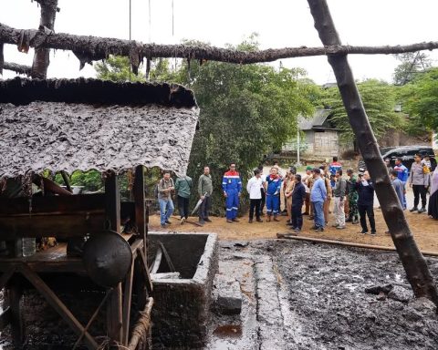 Teksas Wonocolo - Bojonegoro Raya