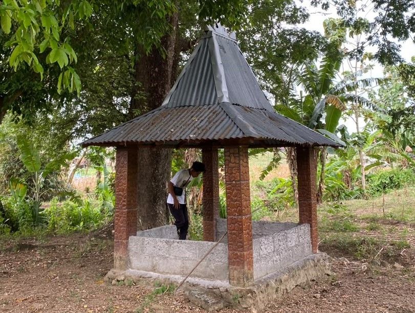 UNIK: Sumber air asin di kaki Gunung Pandan. Jadi kekayaan geologi Bojonegoro. (Foto: Lukman Hakim/ Bojonegoro Raya). 