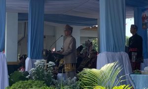 BERI ARAHAN: Bupati Wahono saat menjadi inspektur upacara HJB 349, Selasa (20/10/2026) pagi. (Foto: Yusab Alfa Ziqin/Bojonegoro Raya)